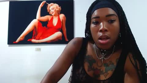 Snapshot of alexia_sinclaire24 chatting on 12/21/25, 01:13 alexia_sinclaire24 online show from 12/21/25, 01:13