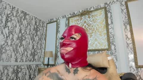 Alexiaa  Online 1430 to 2100 GMT-5 online show from 04/02/26, 07:55