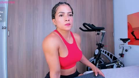 Snapshot of alexiafit chatting on 02/27/25, 08:31 alexiafit online show from 02/27/25, 08:31