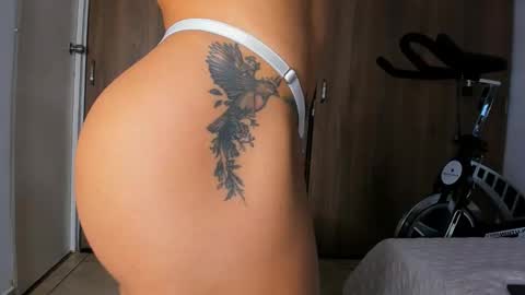 Snapshot of alexiafit chatting on 03/09/25, 12:00 alexiafit online show from 03/09/25, 12:00