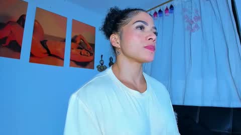 Snapshot of alexiafit chatting on 09/09/25, 06:29 alexiafit online show from 09/09/25, 06:29