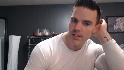 Alex online show from 03/26/26, 03:06