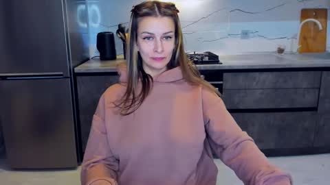 Alexia online show from 02/24/25, 05:53