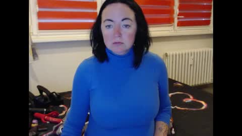 alexie33 online show from 10/20/25, 06:25