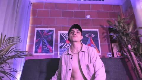 Alexi Jacobs online show from 10/01/25, 08:59
