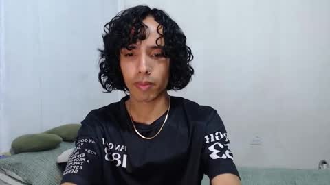 Alexis online show from 12/04/25, 06:49