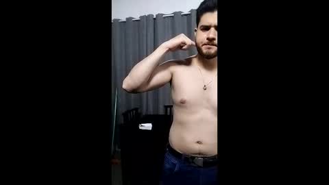 Snapshot of alexisanonimo7 chatting on 01/10/26, 04:36 alexisanonimo7 online show from 01/10/26, 04:36