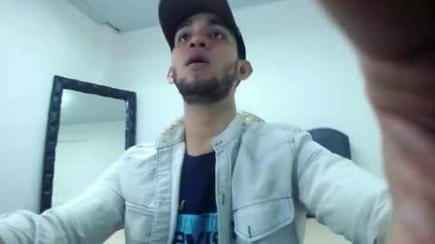 Snapshot of alexiscollinss chatting on 02/12/25, 02:14 alexiscollinss online show from 02/12/25, 02:14