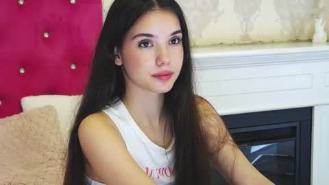 Snapshot of alexisdevine chatting on 06/29/26, 10:15 alexisdevine online show from 06/29/26, 10:15