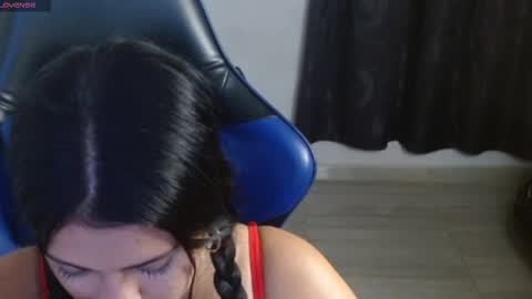 Snapshot of alexitadeli10 chatting on 11/12/25, 05:08 alexitadeli10 online show from 11/12/25, 05:08