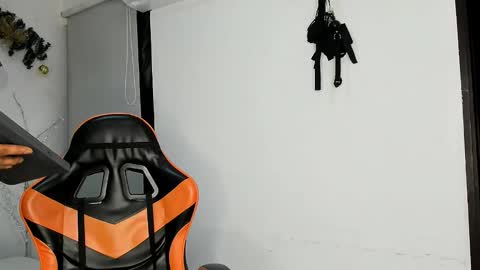 ALEXJ BLACK online show from 12/22/25, 11:18