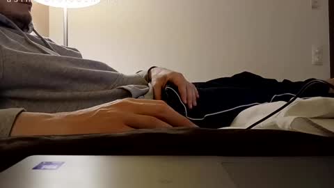 Snapshot of alexmueller88 chatting on 12/02/24, 08:00 Alex online show from 12/02/24, 08:00