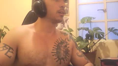 Alexxx online show from 05/18/26, 01:02