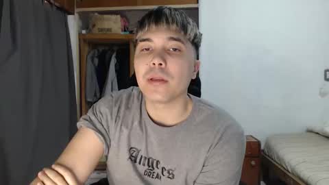 Snapshot of alexriversx chatting on 05/14/26, 03:19 Alexander online show from 05/14/26, 03:19