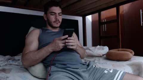 Snapshot of alexsb1998 chatting on 02/07/25, 03:12 alexsb1998 online show from 02/07/25, 03:12