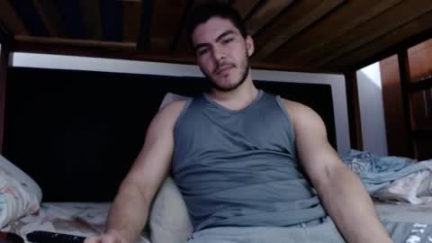 Snapshot of alexsb1998 chatting on 02/20/25, 06:06 alexsb1998 online show from 02/20/25, 06:06