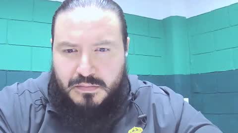 Snapshot of alextambet chatting on 01/29/25, 02:00 alextambet online show from 01/29/25, 02:00