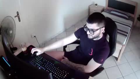 Snapshot of alexthepro00 chatting on 06/23/26, 05:22 alexthepro00 online show from 06/23/26, 05:22