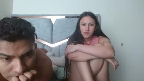 alex y luisa online show from 10/22/25, 03:23