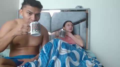 alex y luisa online show from 11/29/25, 03:04