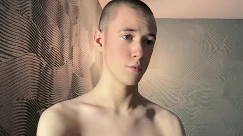 Snapshot of alexwos chatting on 12/02/24, 07:49 Alex online show from 12/02/24, 07:49