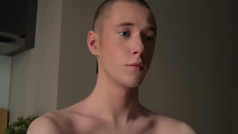 Snapshot of alexwos chatting on 01/09/25, 06:17 Alex online show from 01/09/25, 06:17