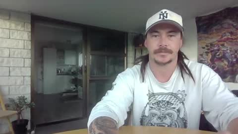 Alex online show from 04/18/26, 04:38