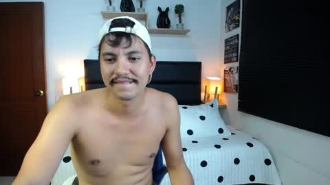 Alexx Leon online show from 05/29/26, 07:56