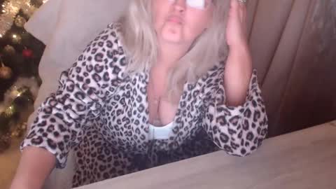 Snapshot of alexxa_mistress chatting on 12/01/25, 01:10 Jhoa online show from 12/01/25, 01:10