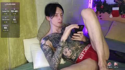 Alex online show from 12/20/25, 01:18