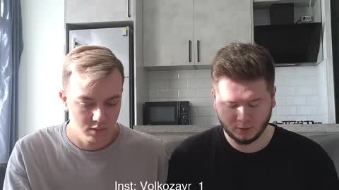 Snapshot of alexxx_d chatting on 12/19/25, 08:54 AlexDimaIgor online show from 12/19/25, 08:54