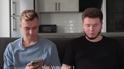 Snapshot of alexxx_d chatting on 01/12/26, 09:14 AlexDimaIgor online show from 01/12/26, 09:14