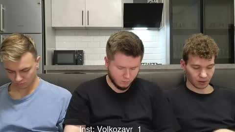 Snapshot of alexxx_d chatting on 01/12/26, 09:20 AlexDimaIgor online show from 01/12/26, 09:20