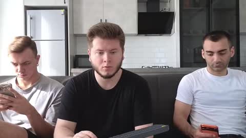 Snapshot of alexxx_d chatting on 02/15/26, 08:13 AlexDimaIgor online show from 02/15/26, 08:13