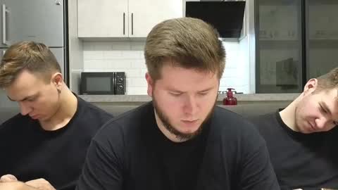 Snapshot of alexxx_d chatting on 02/17/26, 09:10 AlexDimaIgor online show from 02/17/26, 09:10