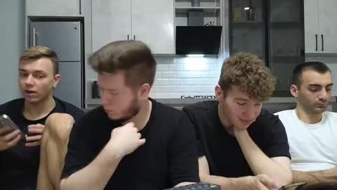 Snapshot of alexxx_d chatting on 02/20/26, 08:20 AlexDimaIgor online show from 02/20/26, 08:20