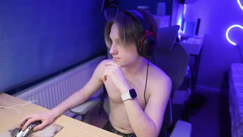 Alexycutie online show from 04/18/26, 04:11