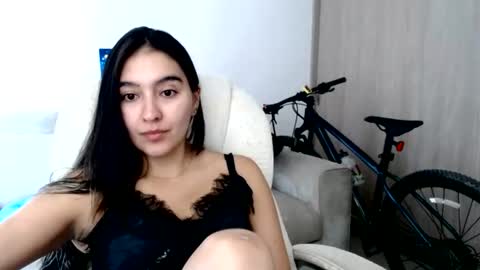 alexyferrer1 online show from 06/23/26, 08:51