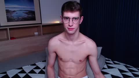 Snapshot of alfie_evanss chatting on 01/19/25, 11:43 Alfie online show from 01/19/25, 11:43