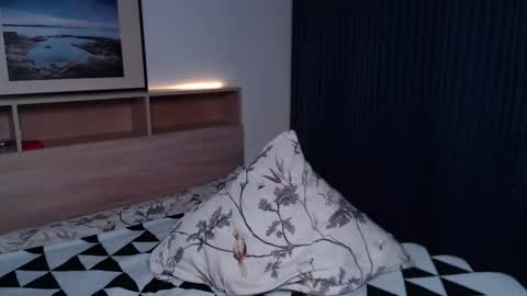 Snapshot of alfie_evanss chatting on 02/18/25, 12:59 Alfie online show from 02/18/25, 12:59