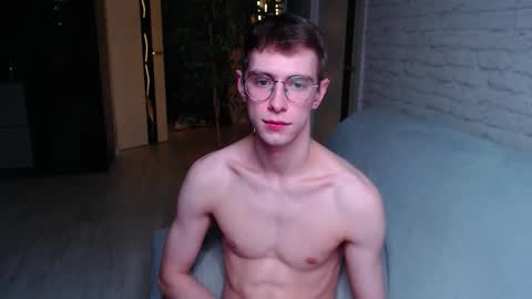Snapshot of alfie_evanss chatting on 09/21/25, 02:57 Alfie online show from 09/21/25, 02:57