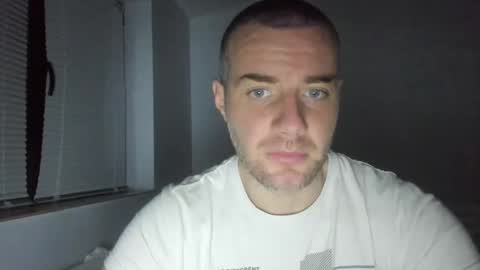 Snapshot of alfiesolomons87 chatting on 12/05/24, 08:44 alfiesolomons87 online show from 12/05/24, 08:44