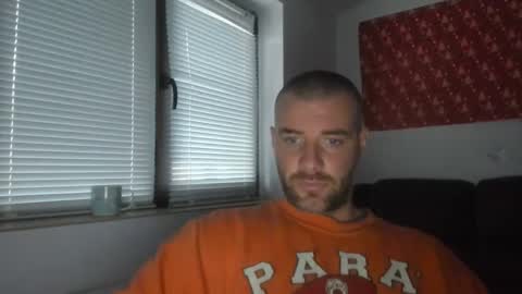 alfiesolomons87 online show from 12/18/25, 01:39