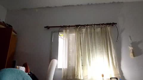 tin online show from 03/02/25, 09:32