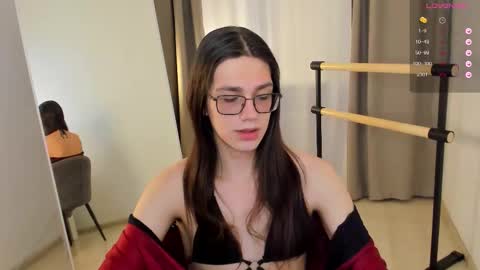 Alfreda online show from 10/05/25, 10:24