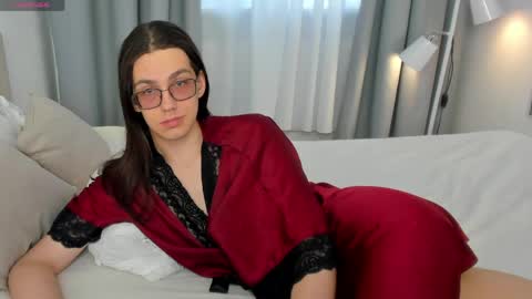 Alfreda online show from 05/03/26, 10:54