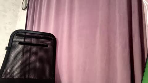 Alice online show from 10/31/25, 09:21