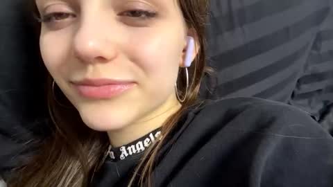 Alice online show from 11/23/25, 02:22