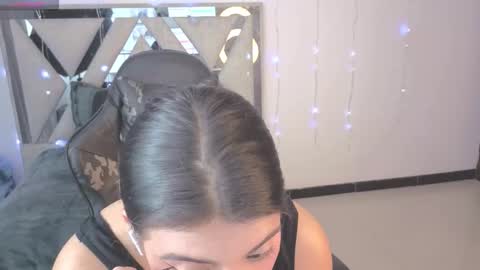 Carolina Join The Fan Club  online show from 01/11/26, 01:32