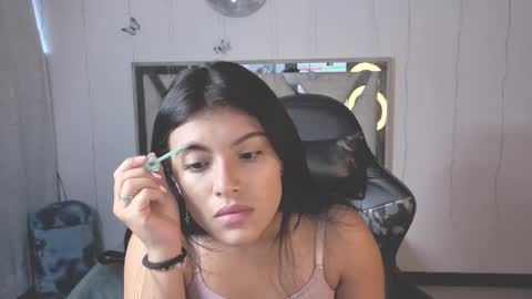 Carolina Join The Fan Club  online show from 02/02/26, 11:53